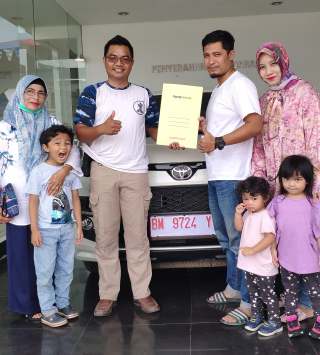 Dealer Toyota Dumai